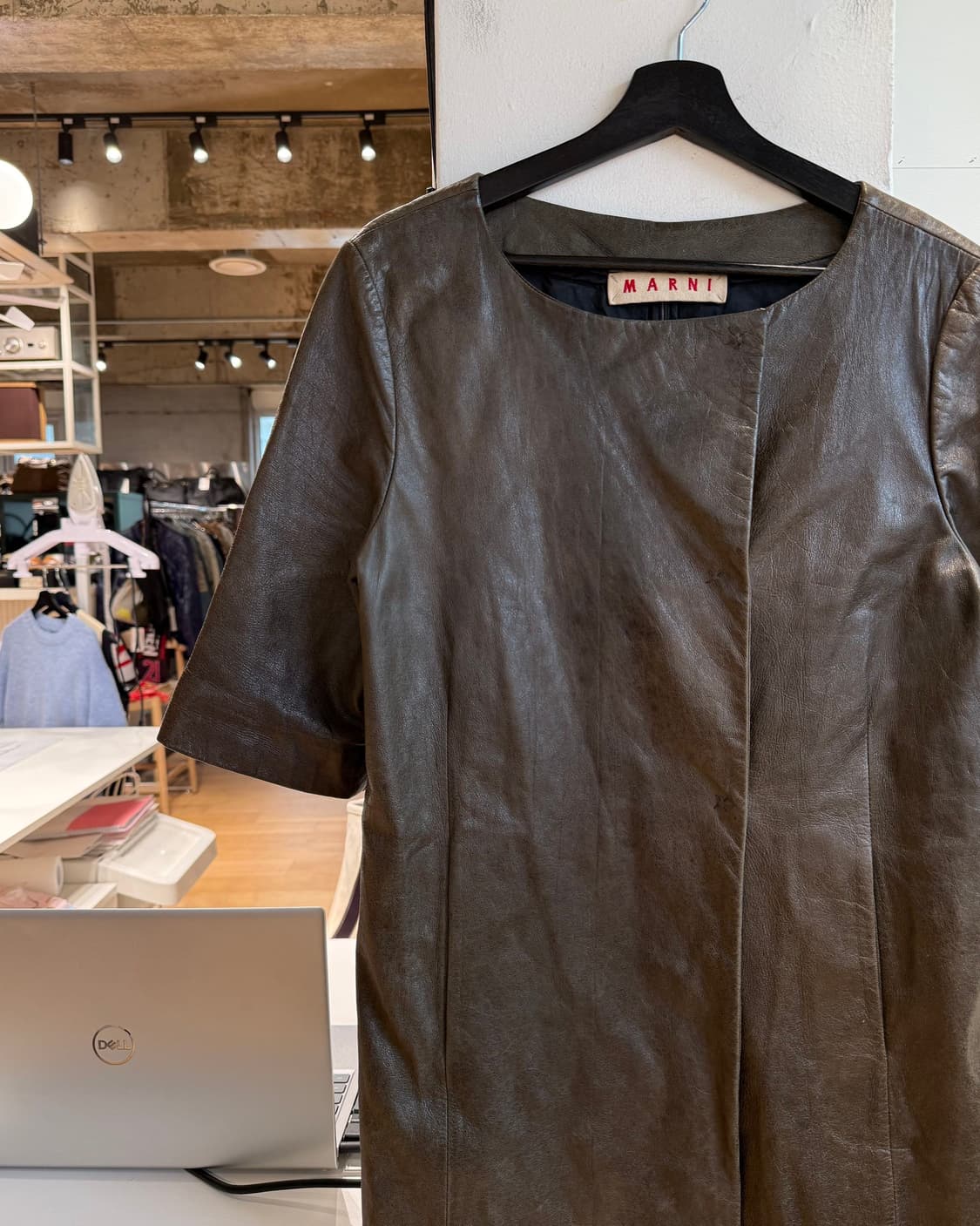 마르니 브라운 카우하인드 하프 자켓  상품이미지4