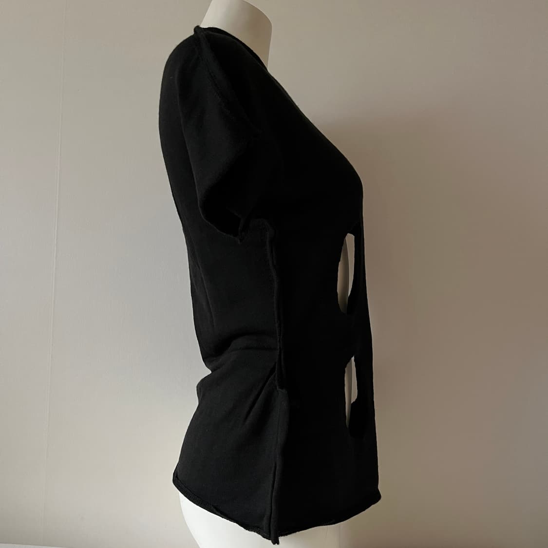 cut out 2d sweater 상품이미지4