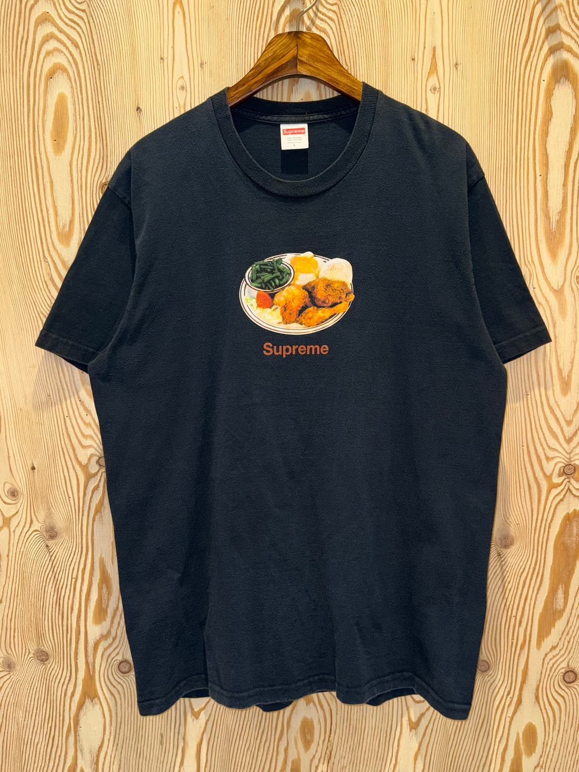 슈프림 치킨 디너 티셔츠 상품이미지1