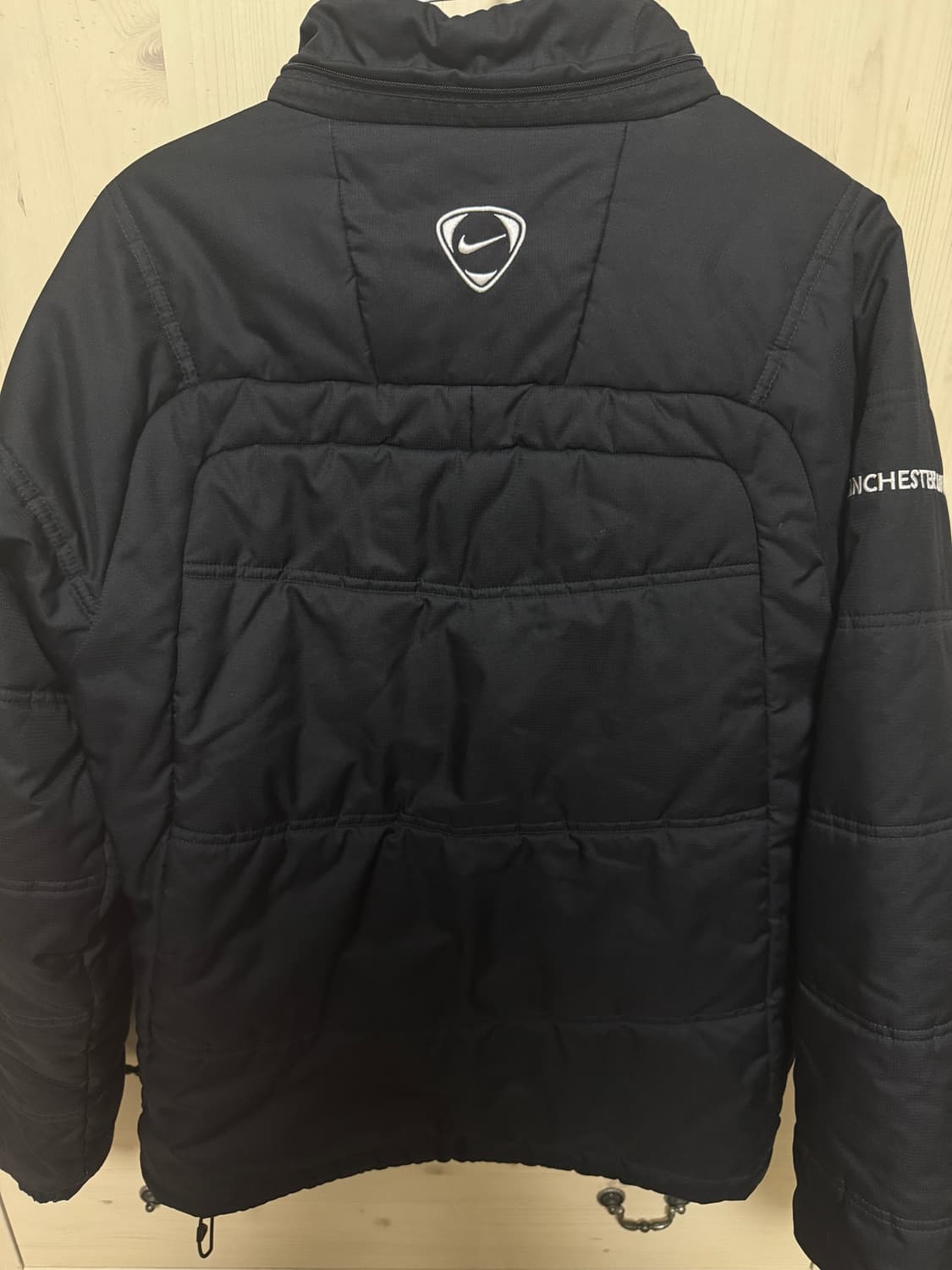 나이키 맨유 패딩 점퍼  상품이미지2