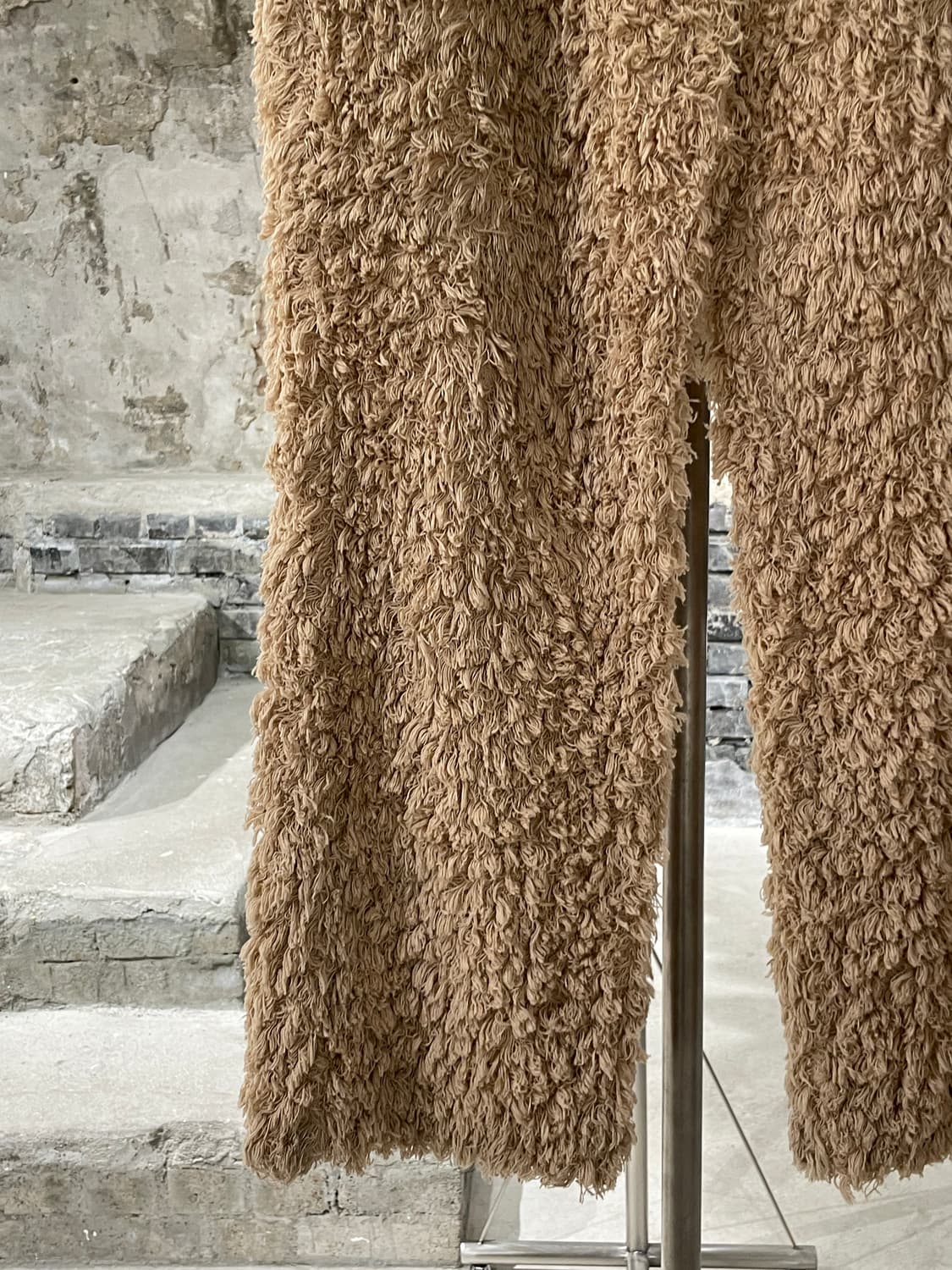 마리암 나시르 자데 16F/W 베이지 퍼 팬츠 상품이미지4