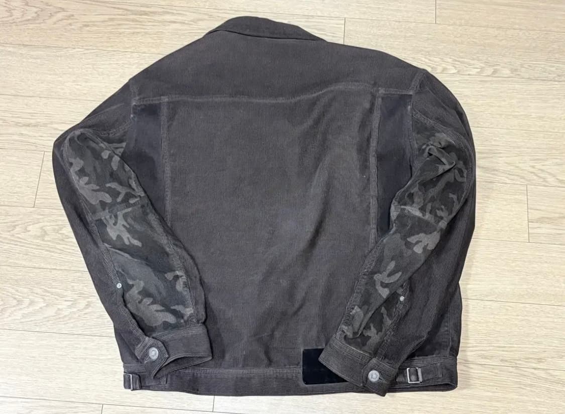 2) 24fw 초판 폴리테루 유즈드 트러커 코듀로이 카모 브라운 상품이미지3