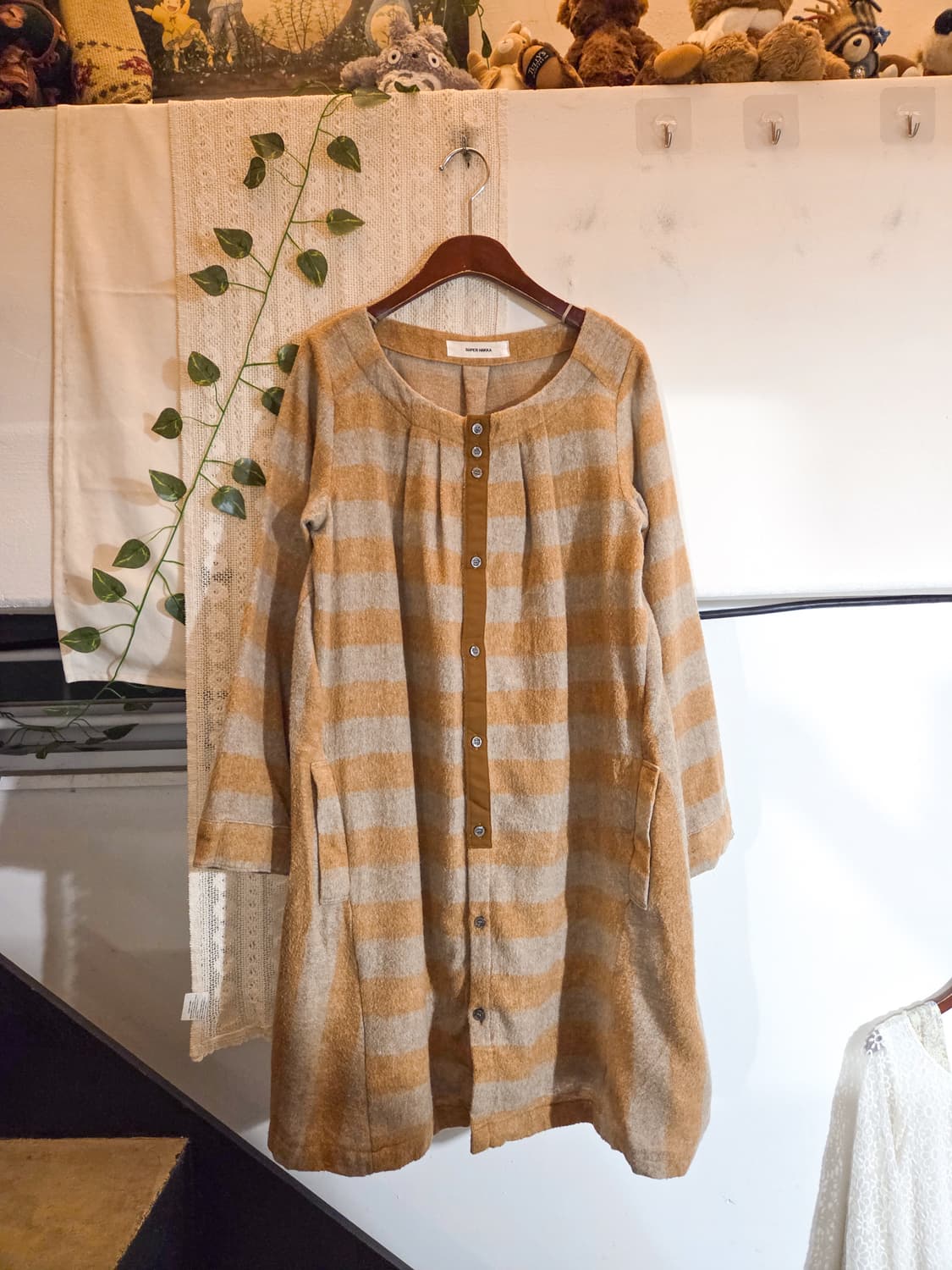 스트라이프 패턴 원피스 상품이미지1