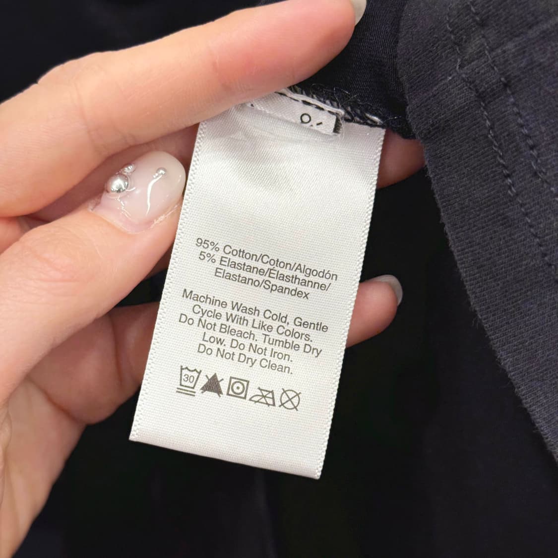 도나카란 하프 집업 PK 반팔 지퍼 디테일 화이트 가로 배색 상품이미지8