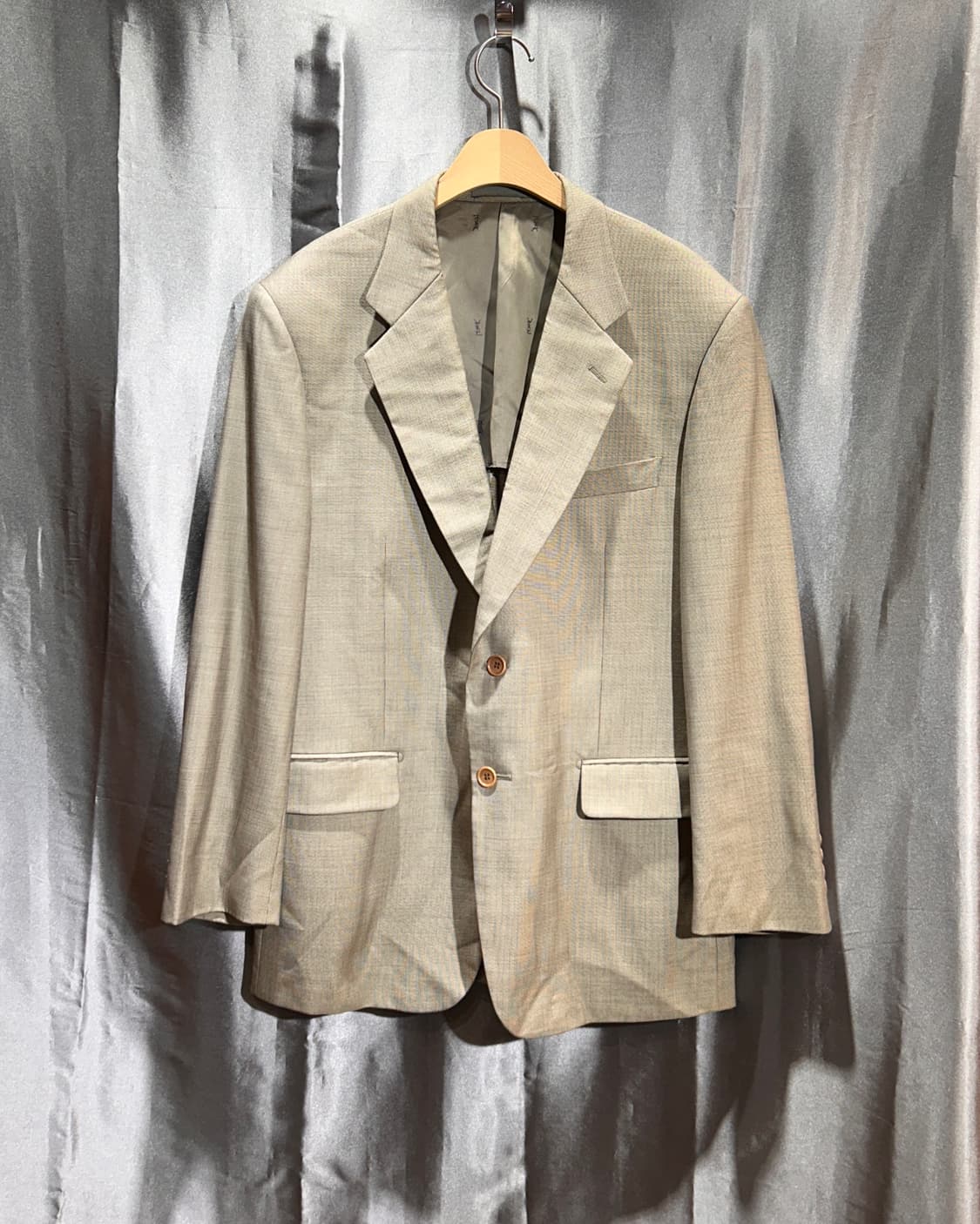 L YSL 입생로랑 클래식 투버튼 골드베이지 블레이저 상품이미지2