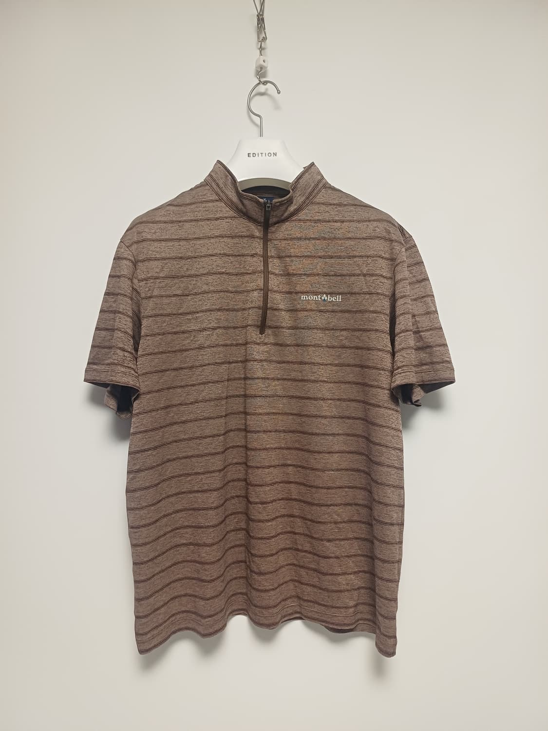 [105/XL] 몽벨 남성 하프집업 반팔 티셔츠 (다크베이지) 상품이미지1