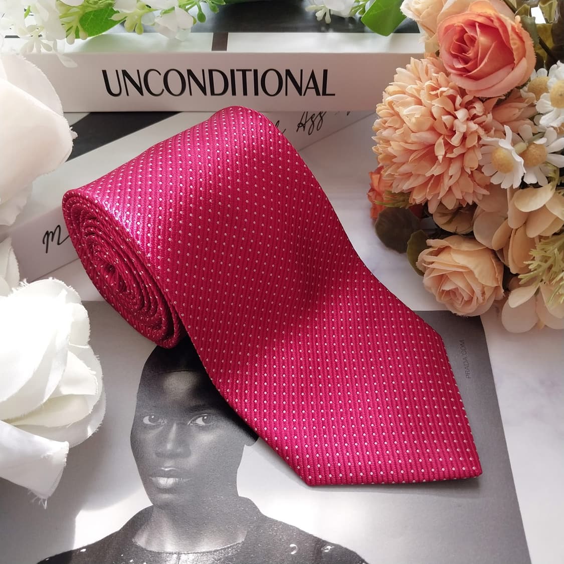 노티카 실크 레드 도트 패턴 넥타이 8.3cm A+등급 K2379
 상품이미지2