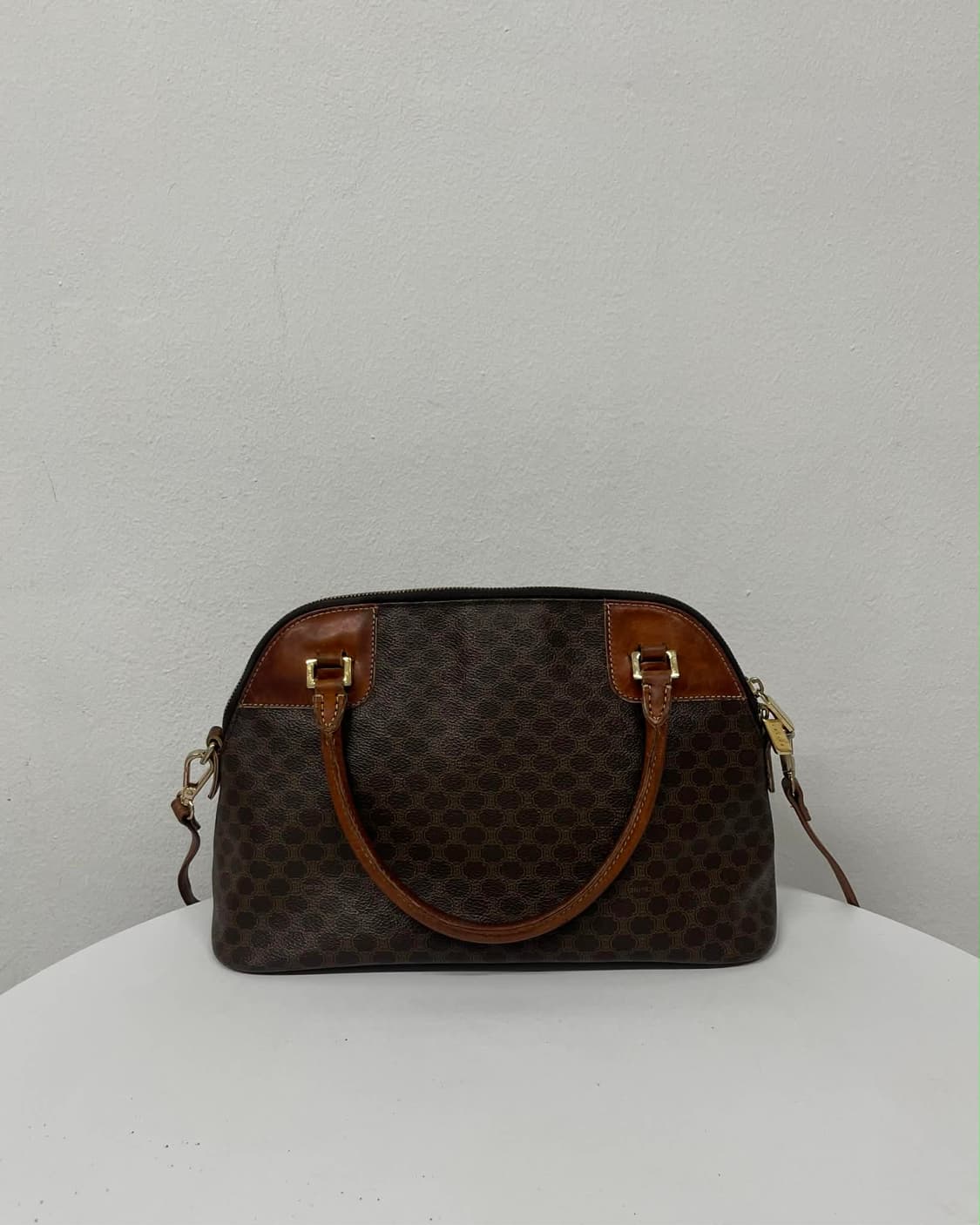 셀린느 빈티지 마카담 블라종 투웨이 토트 겸 크로스백 상품이미지4