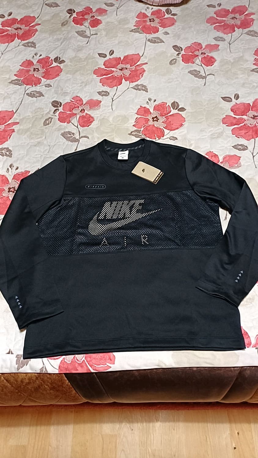나이키 미사용 긴팔 105 가슴58 기장70 상품이미지1