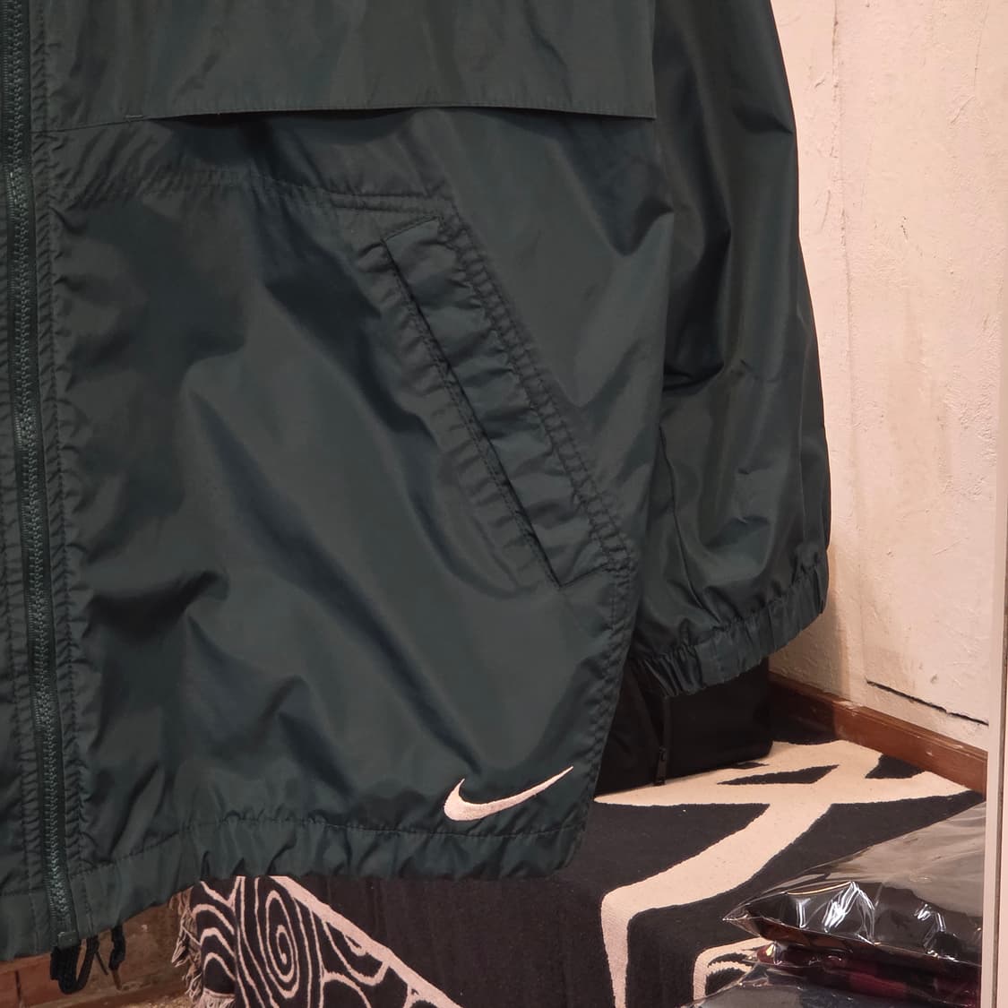 나이키 빅스우시 그린 오버핏 바람막이 상품이미지7