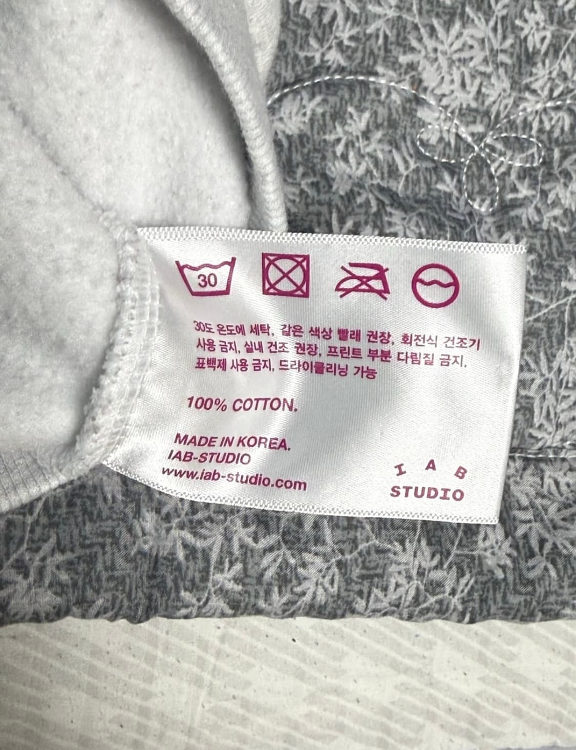 [M] IAB 스튜디오 하프집업 라이트그레이 상품이미지3