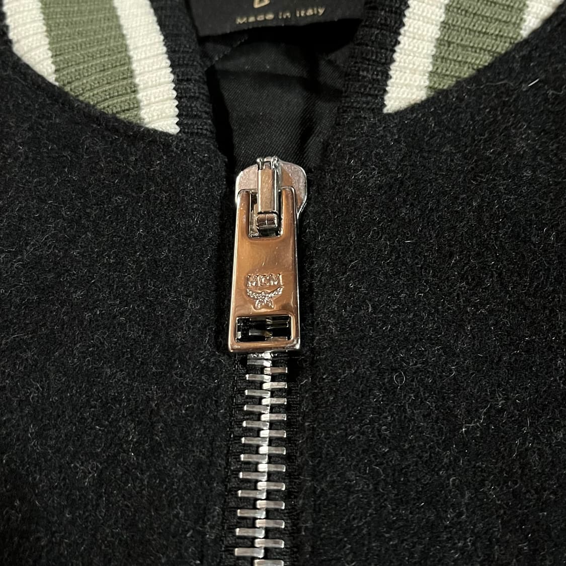 [100] MCM 램스킨 바시티 봄버자켓 상품이미지5