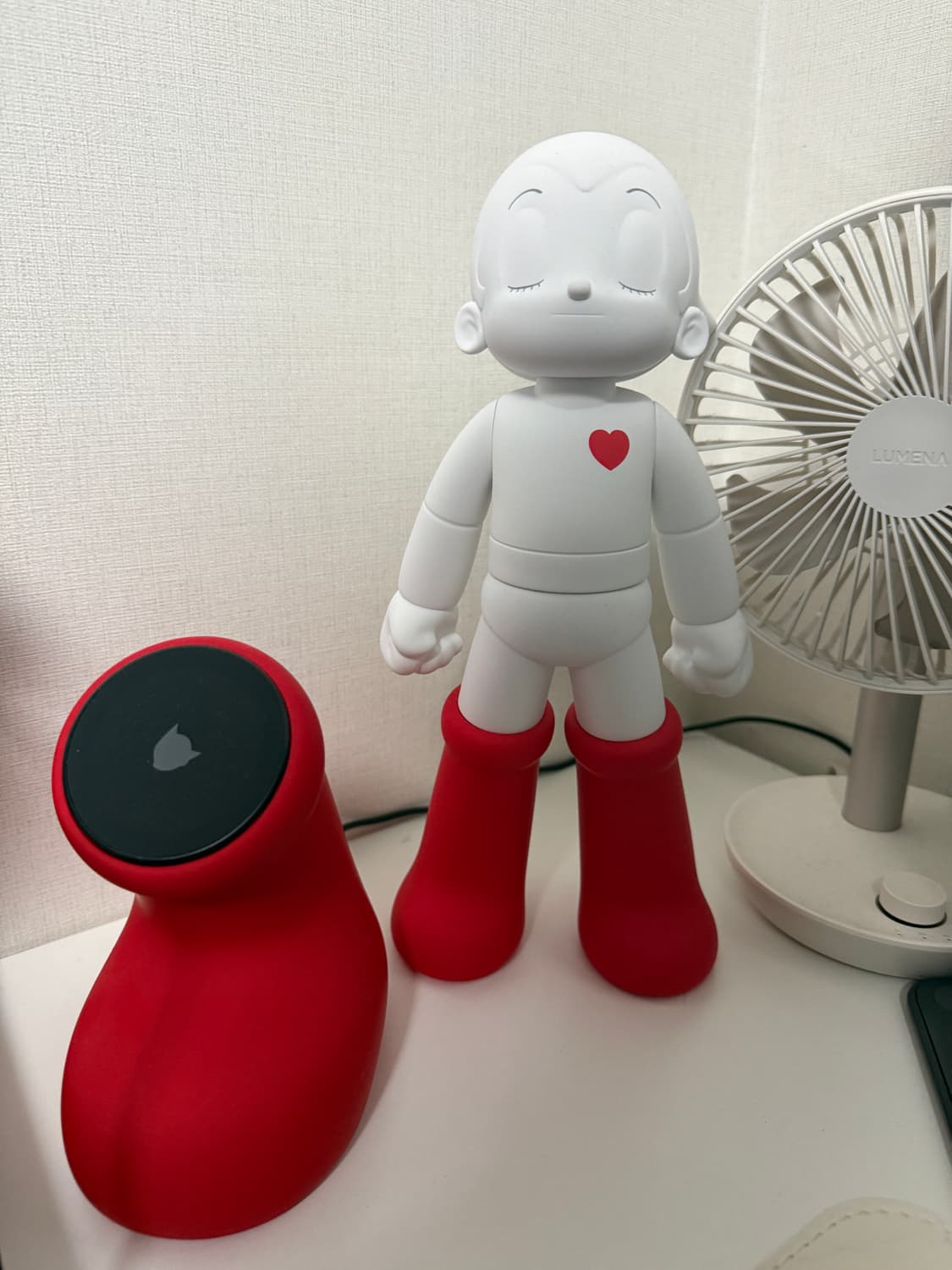 잇섭 아톰 피규어, 충전기 세트 상품이미지2