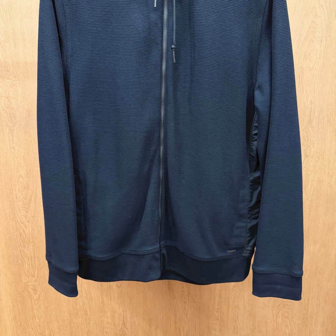 휴고 보스 코튼 저지 후드 집업 나일론 배색 디테일 슬림핏 블랙 상품이미지5