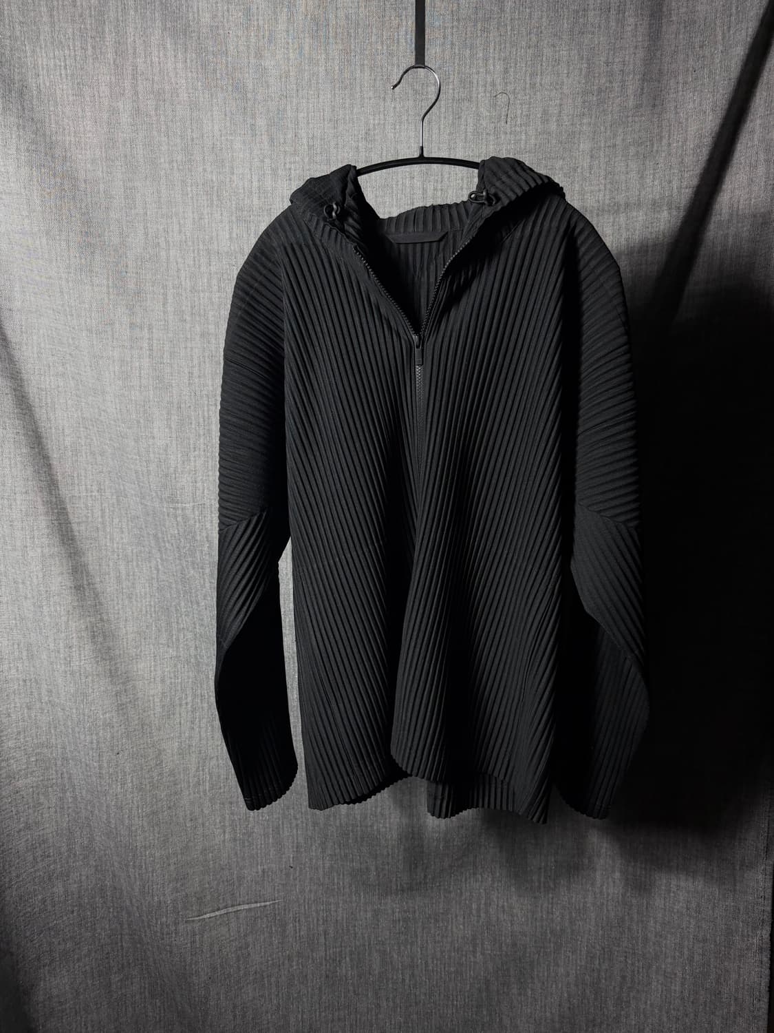 이세이미야케 옴므플리세 후드집업 상품이미지1