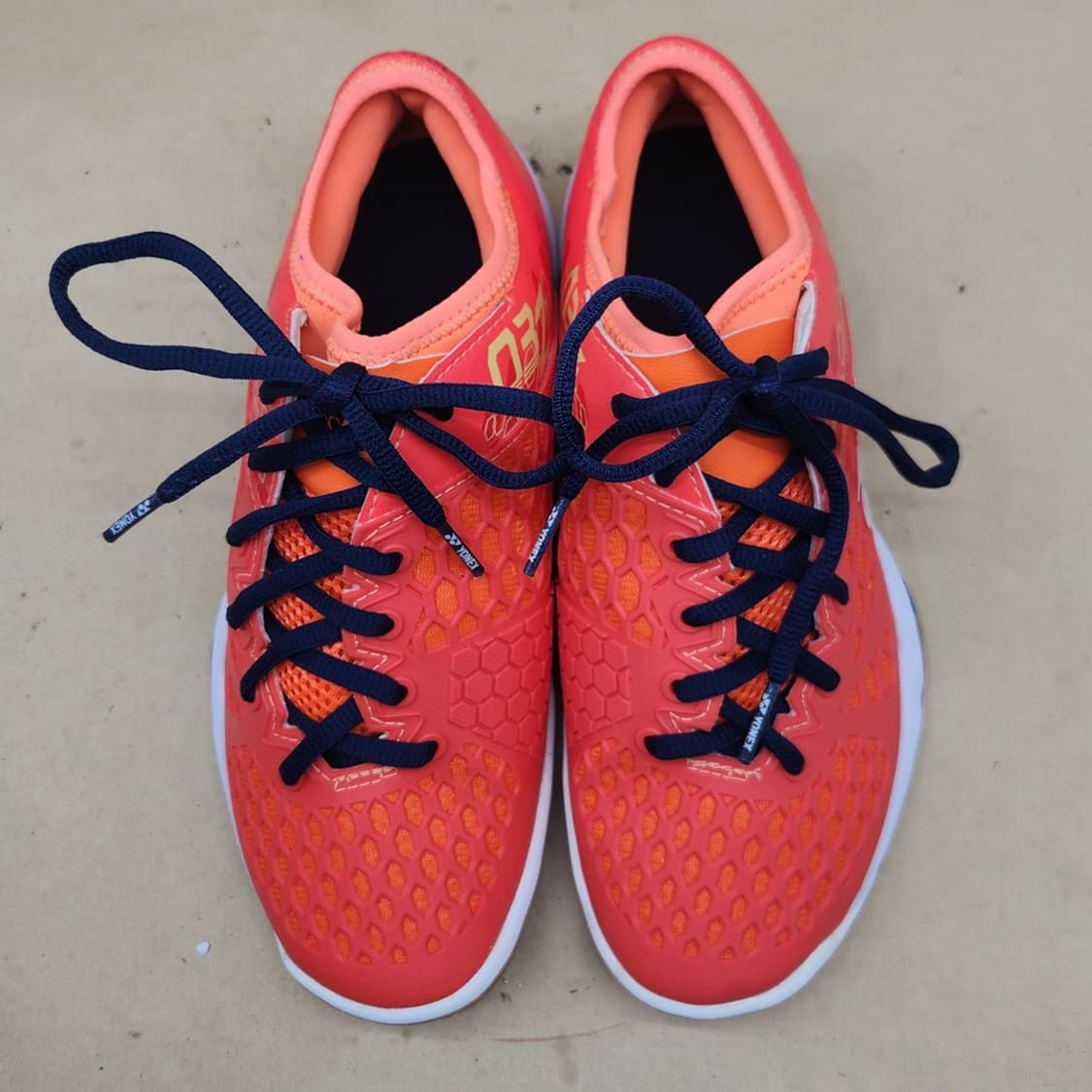 요넥스 배드민턴화 235 상품이미지2