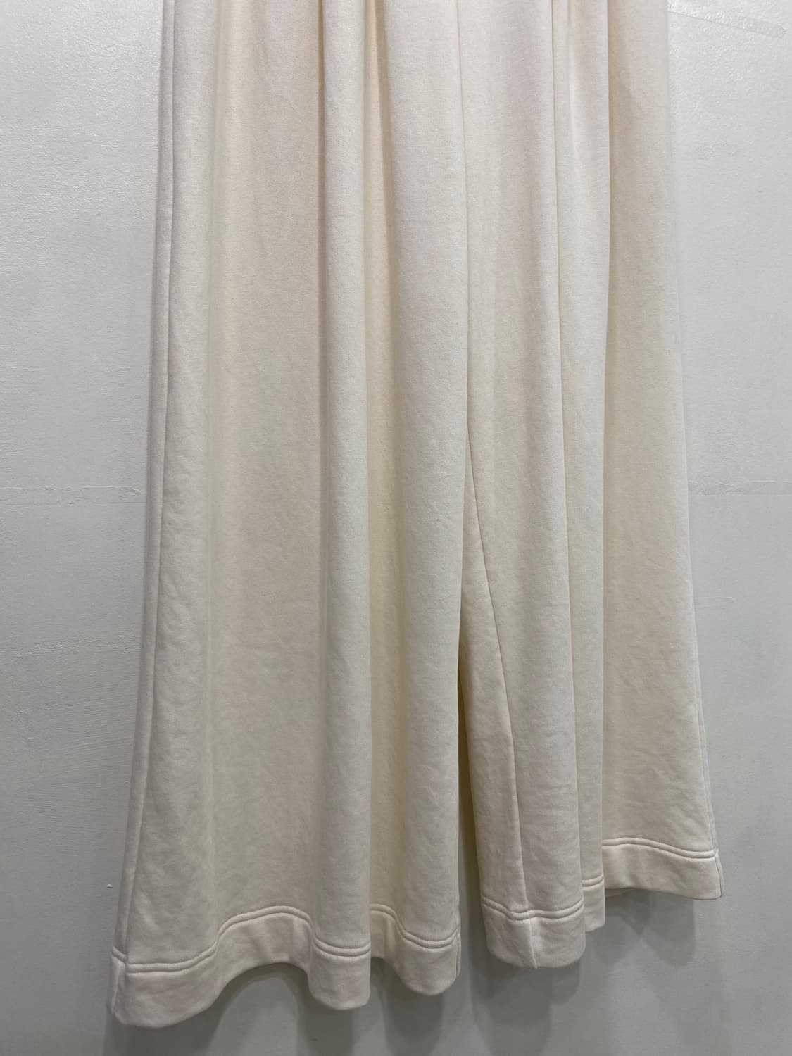 나일로라 로완팬츠 크림S 상품이미지5