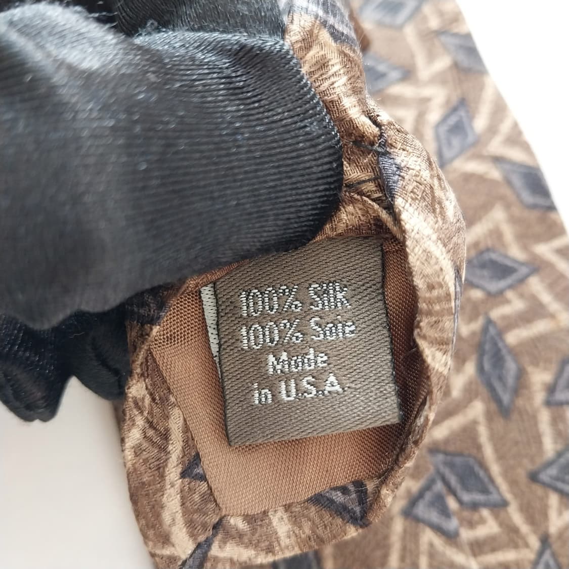 캘빈클라인 실크 브라운 기하 패턴 넥타이 10.5cm A+등급 K1291 상품이미지10