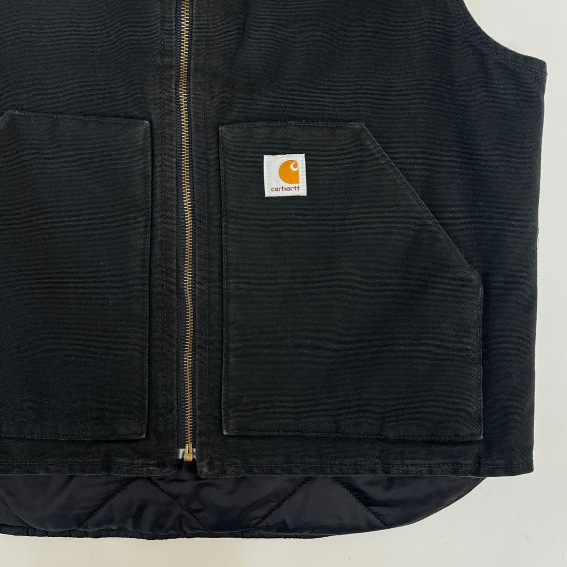 칼하트 블랙 워크 베스트 상품이미지2