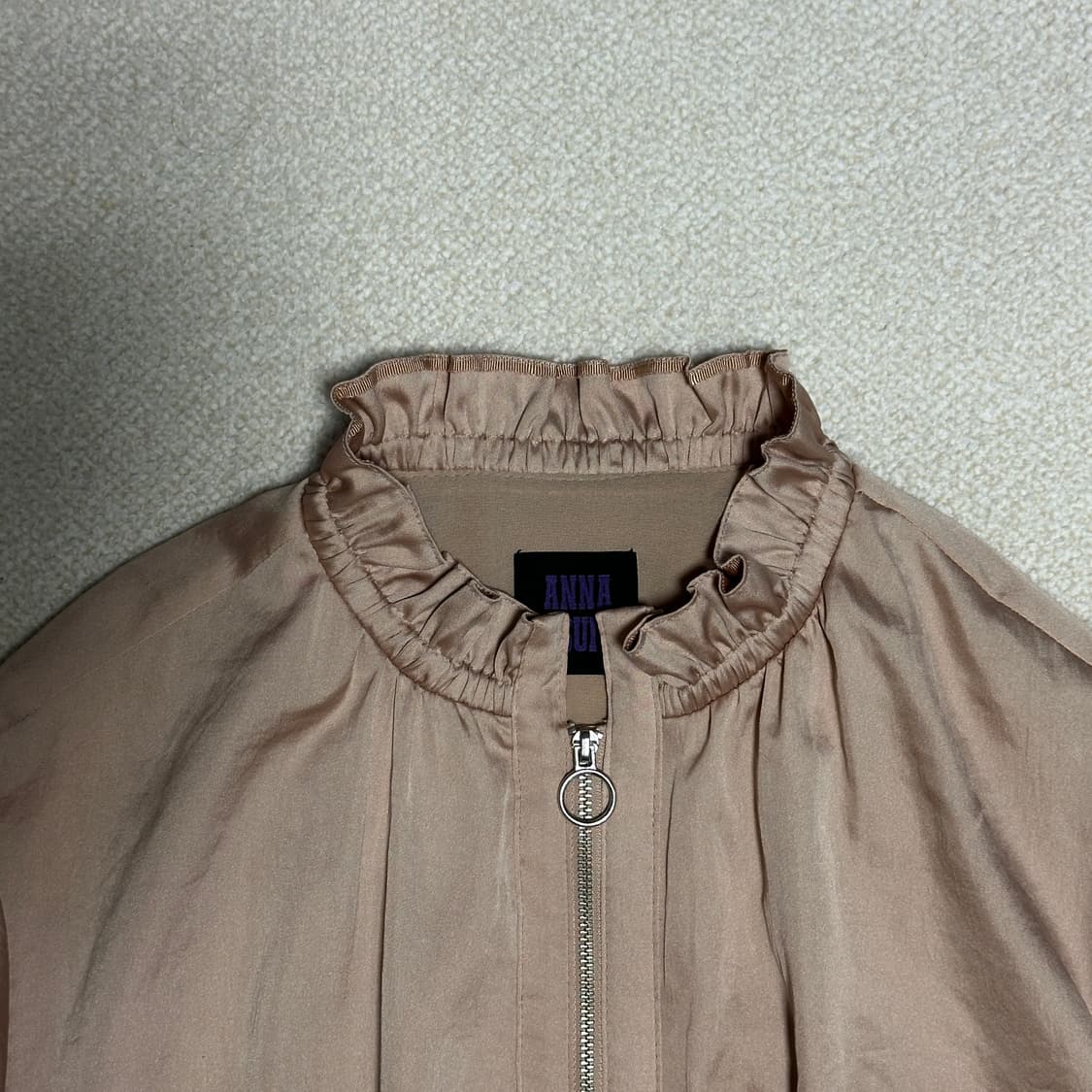 안나수이 로맨티카 새틴 플리츠 롱 자켓 상품이미지6