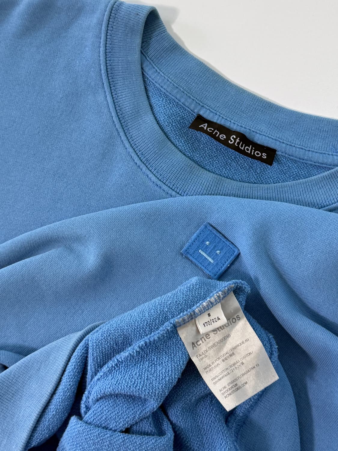 아크네 스튜디오 오버핏  스카이블루 포바 페이스 스웻 셔츠 상품이미지3
