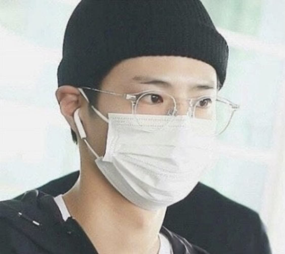 젠틀몬스터 죠죠 jojo 안경테 박보검 안경테 남녀공용 상품이미지1