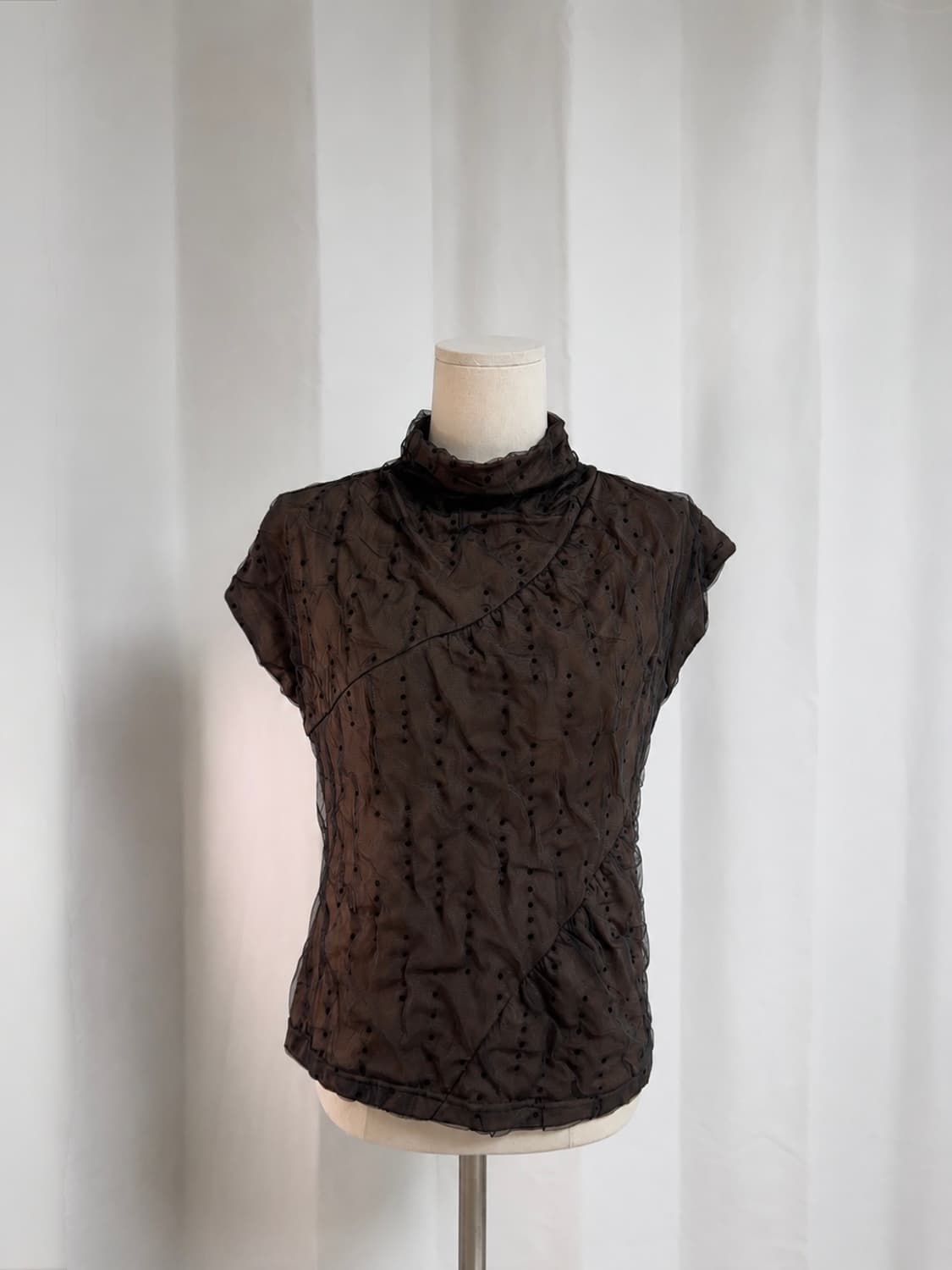 Mesh Dot High Neck Top 상품이미지2