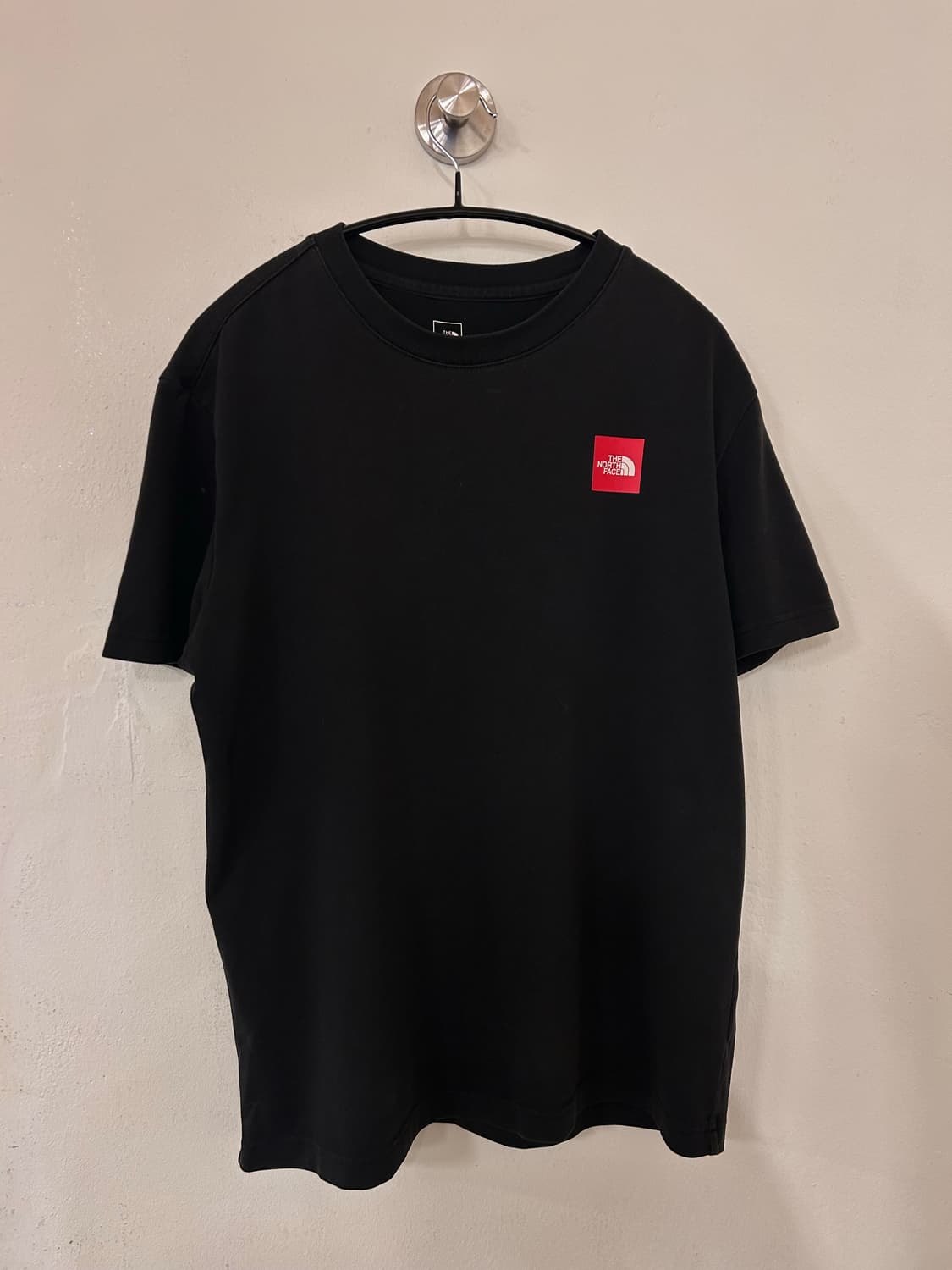 노스페이스 반팔티 M/95 블랙 상품이미지1