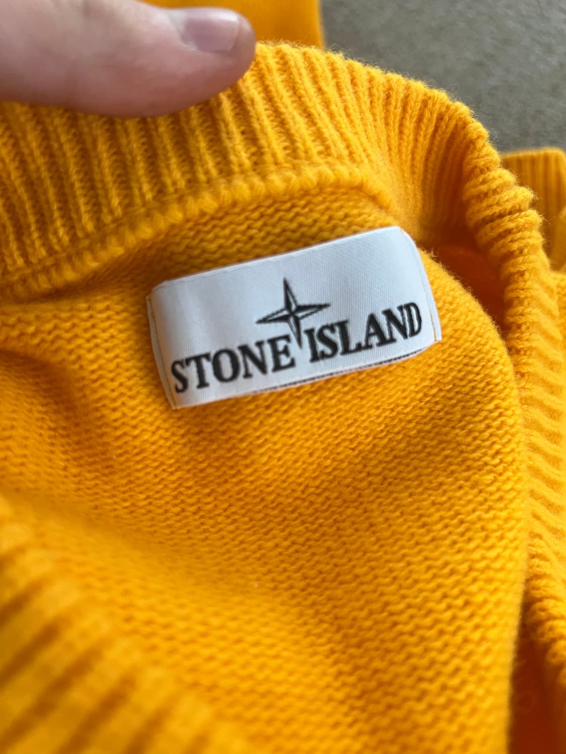 스톤아일랜드 니트 상품이미지3