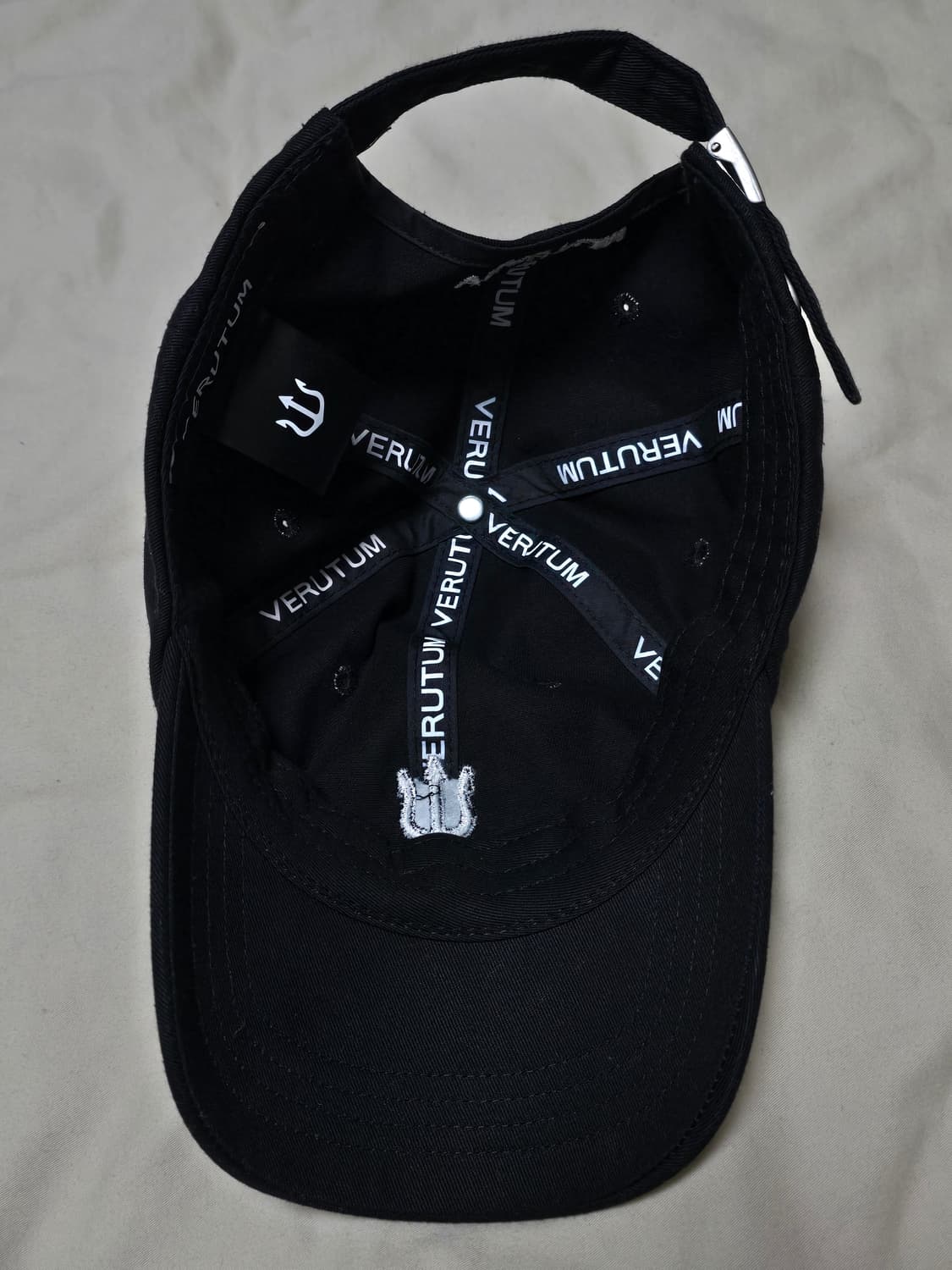 베루툼 VERUTUM 블랙 볼캡 상품이미지7