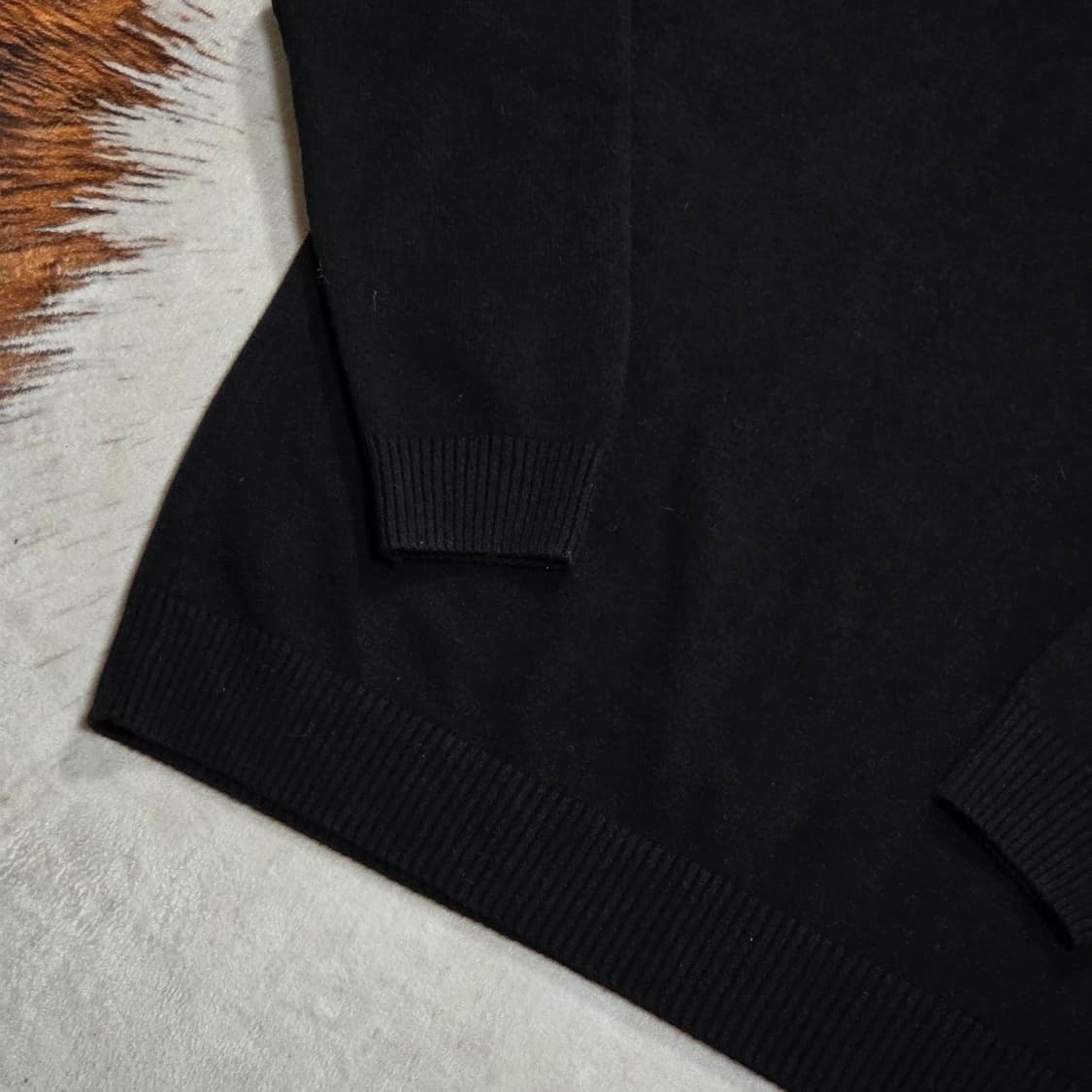 빈티지 블랙 오버핏 미들넥 니트 상품이미지6