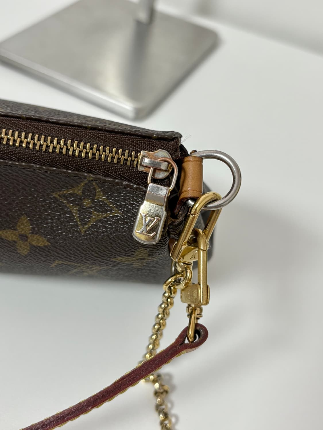 루이비통 에바클러치 크로스백 상품이미지6