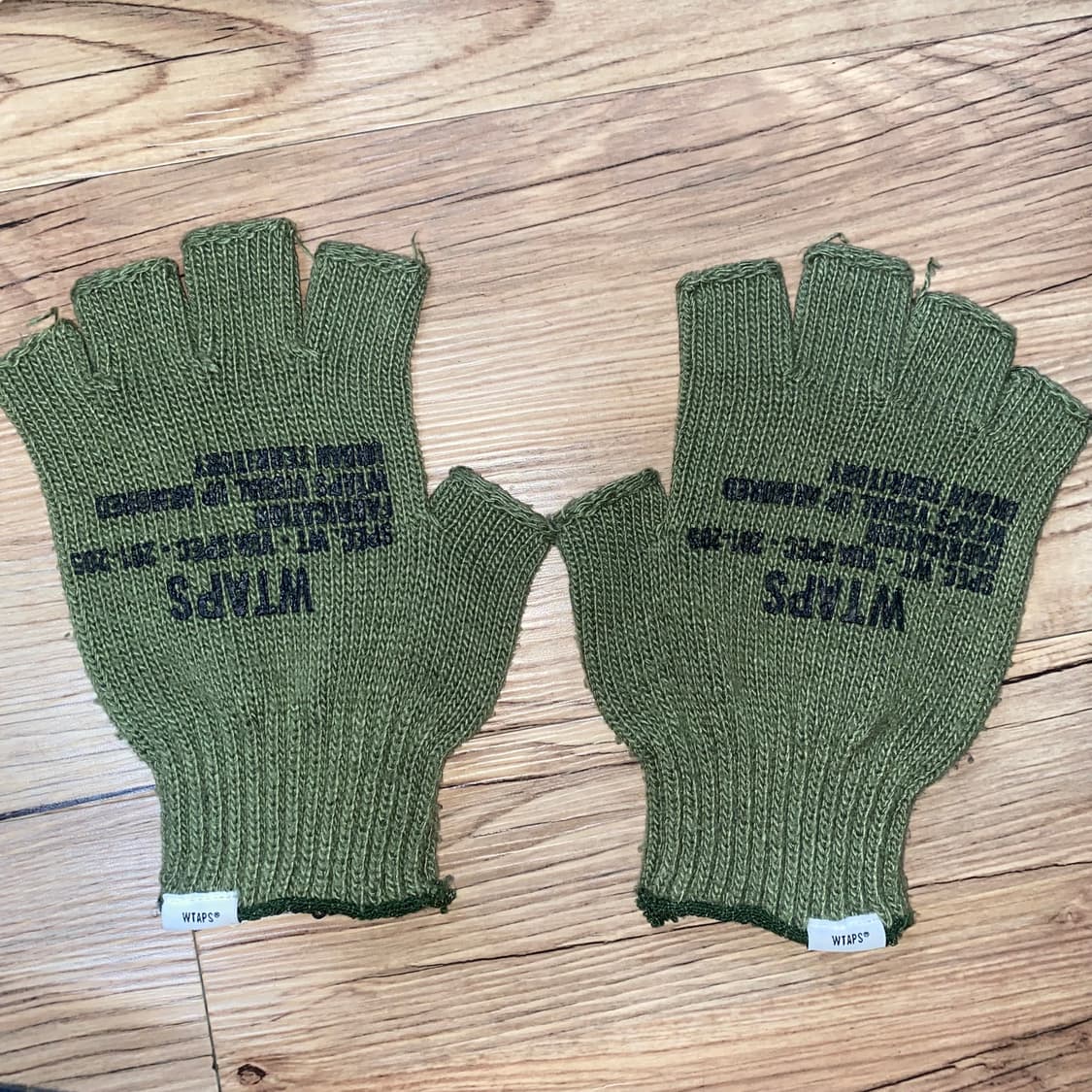 더블탭스 장갑 상품이미지2