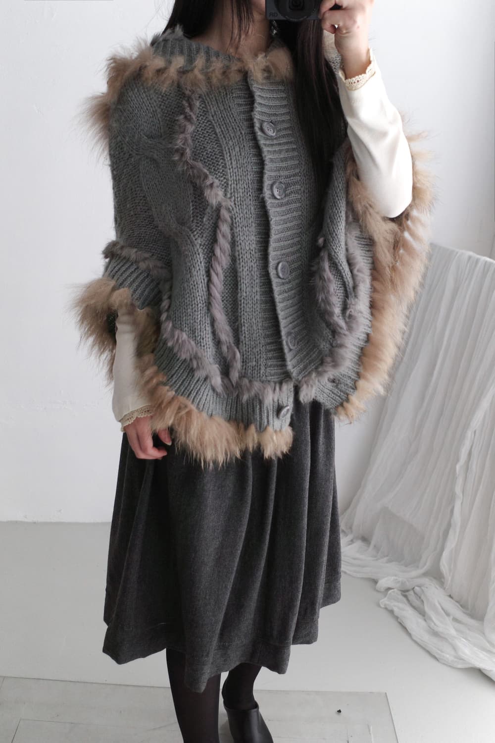 fur grunge cape 상품이미지6