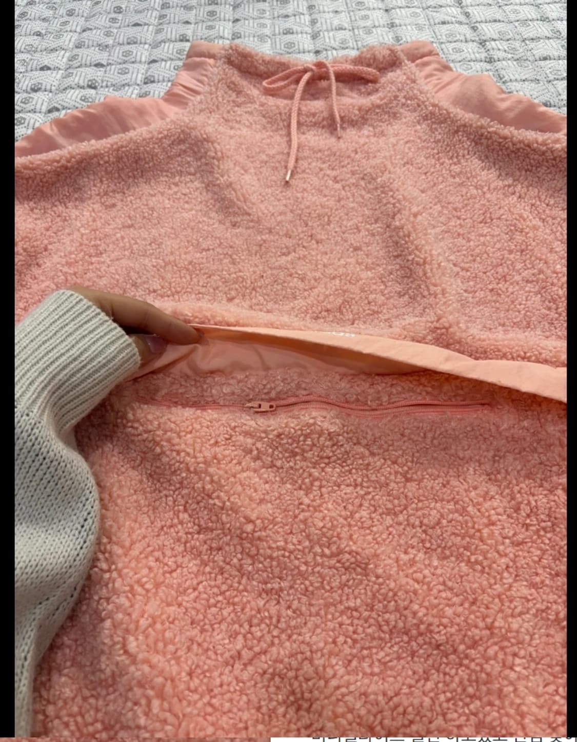 아디다스 뽀글이 후리스 하이넥 스웨트 M 핑크 상품이미지5