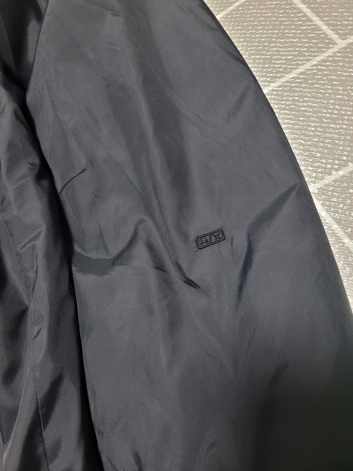 알마니 익스체인지 방풍 블랙 점퍼  L 상품이미지4