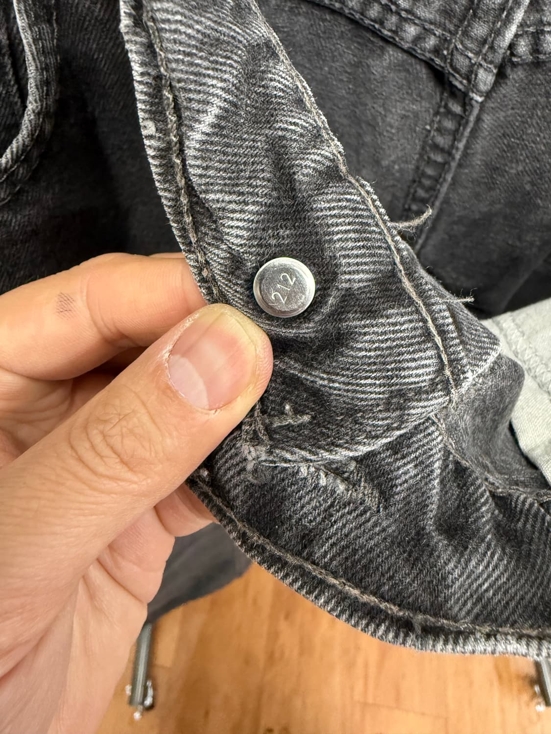 90’s 리바이스 블랙 505 팝니다. 상품이미지4