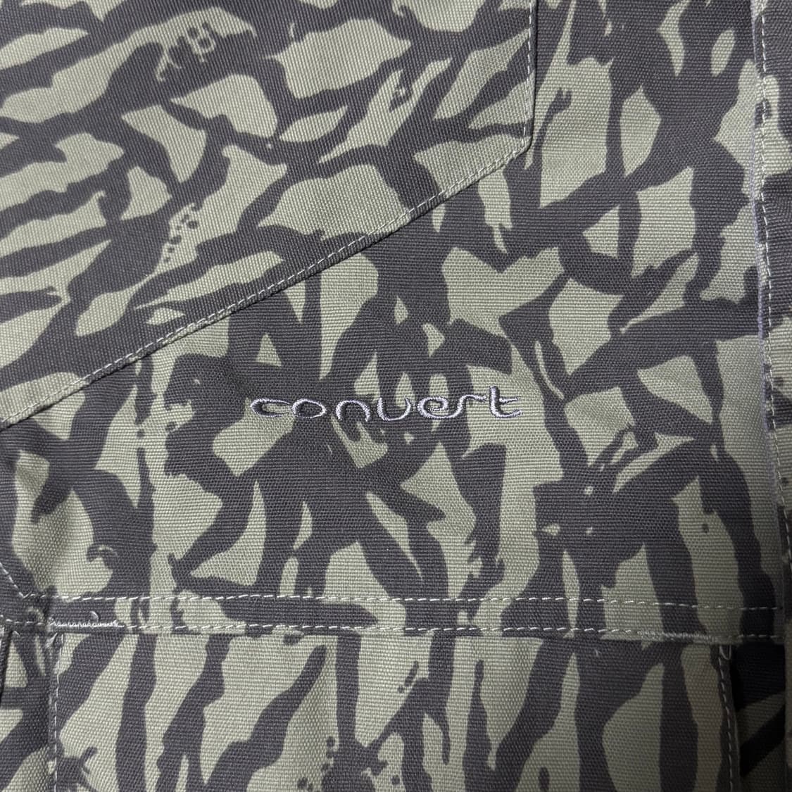 컬럼비아 00s Convert 카모플라쥬 바람막이 105-110 상품이미지7