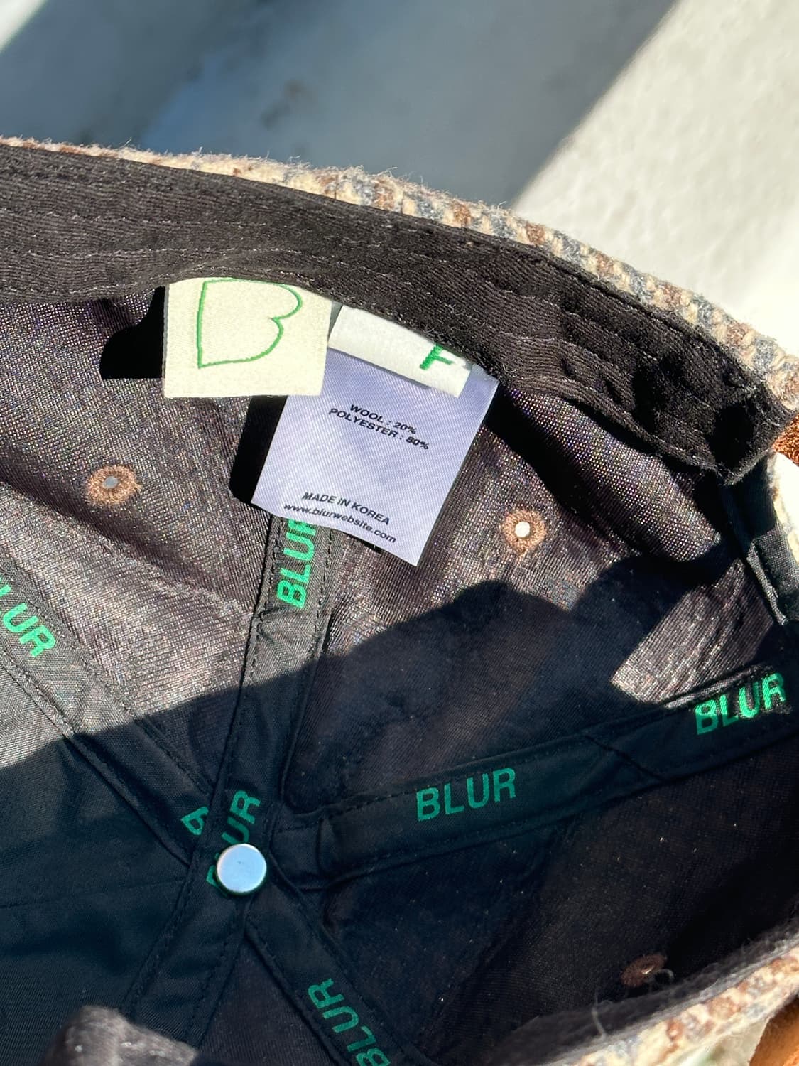 [M-L] 블러 로고 울 체크 볼캡 모자 상품이미지6