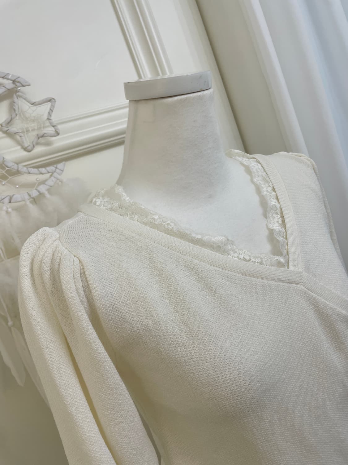 ivory wrap lace point knit top(size-M) 상품이미지7