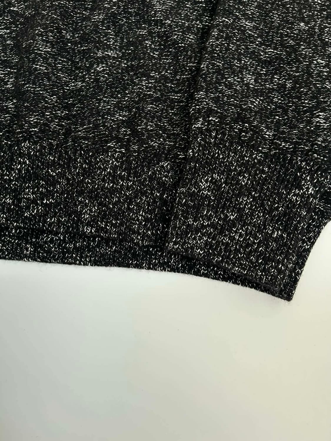 [F] 시스템 한섬 23년 신형 쿠리어 Avant 그래픽 니트 상품이미지7