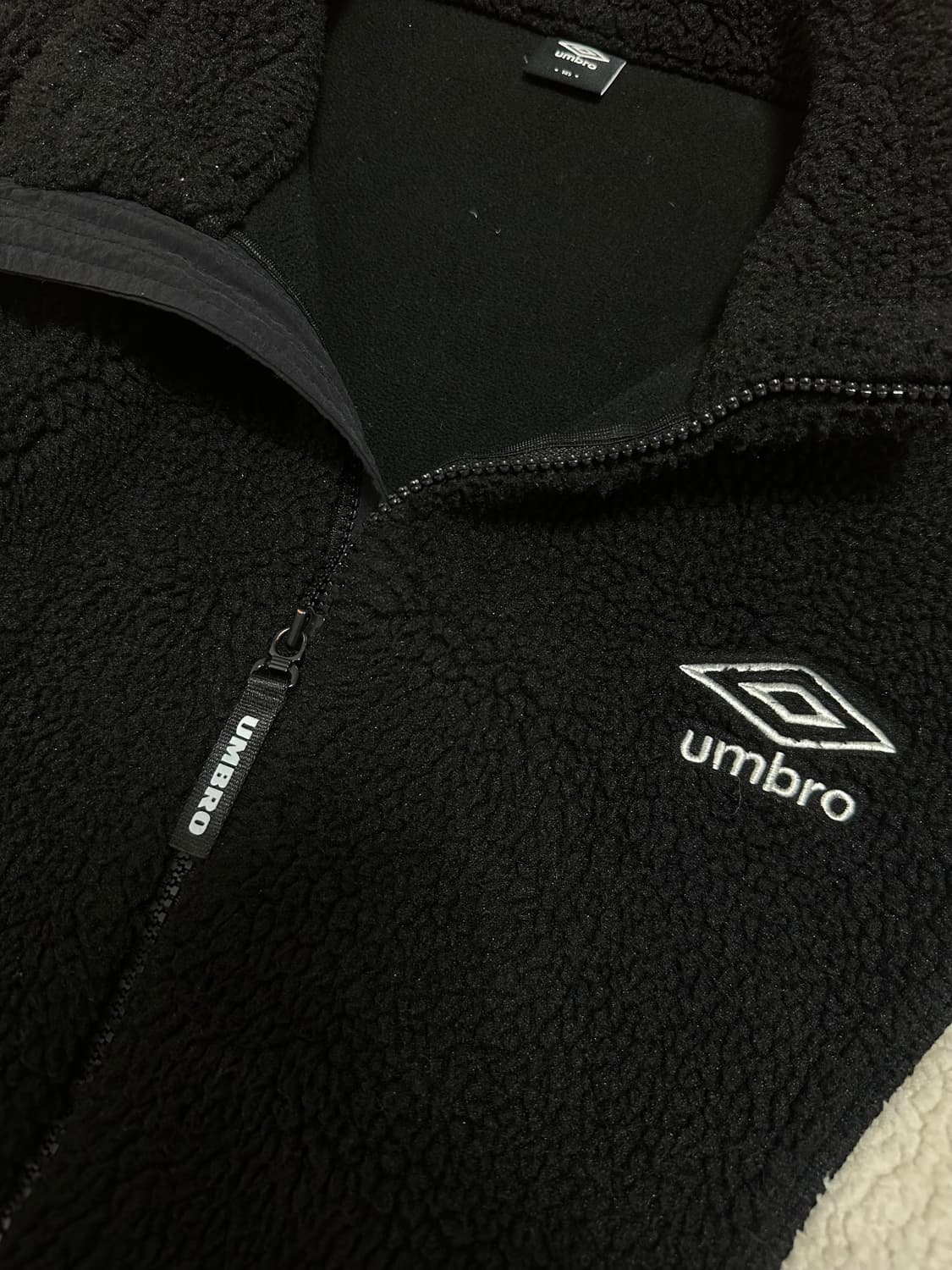 엄브로 쉐르파 뽀글이 플리스 자켓 상품이미지4