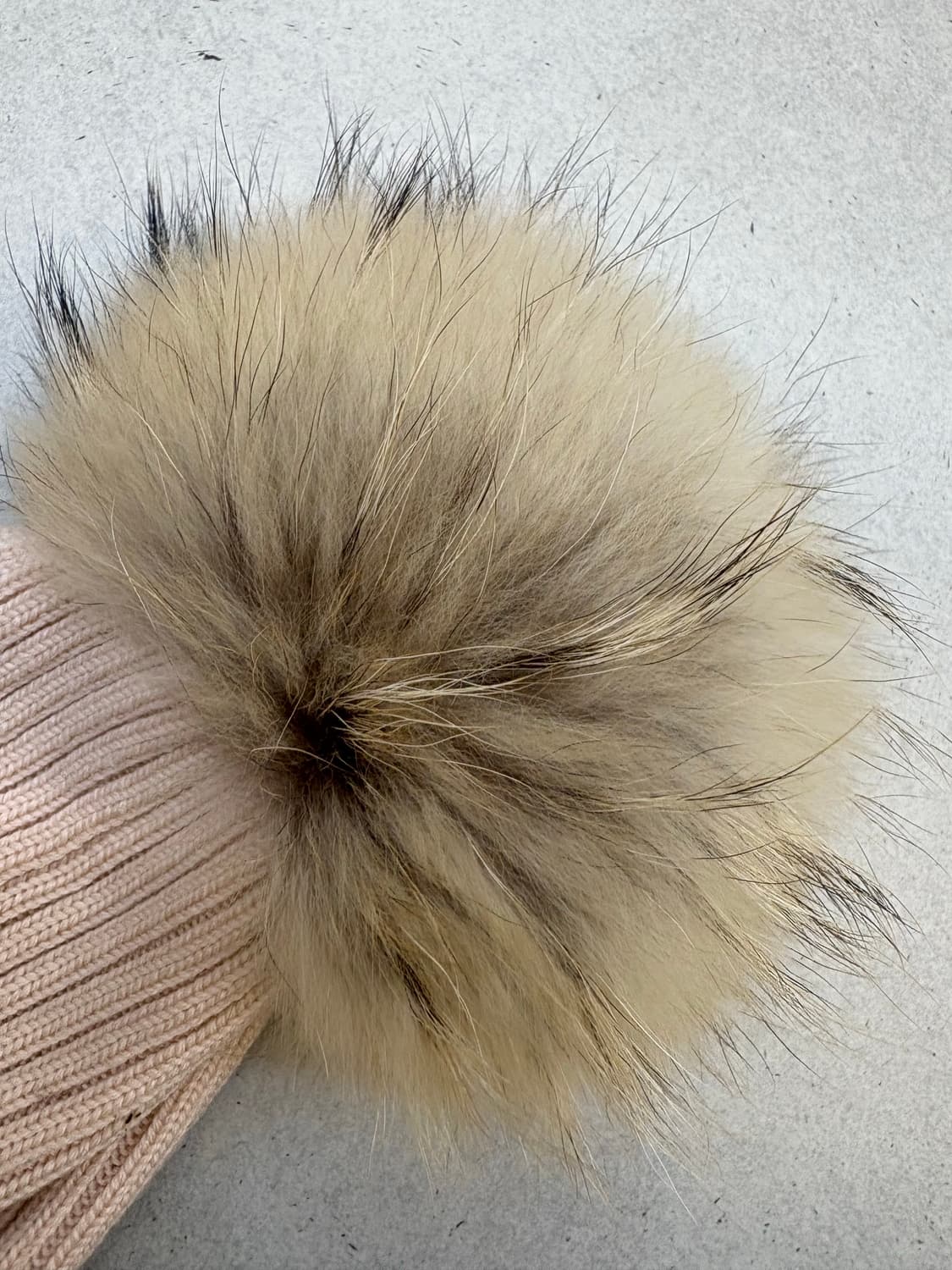 몽클레어 라쿤 퍼 울 비니 상품이미지4