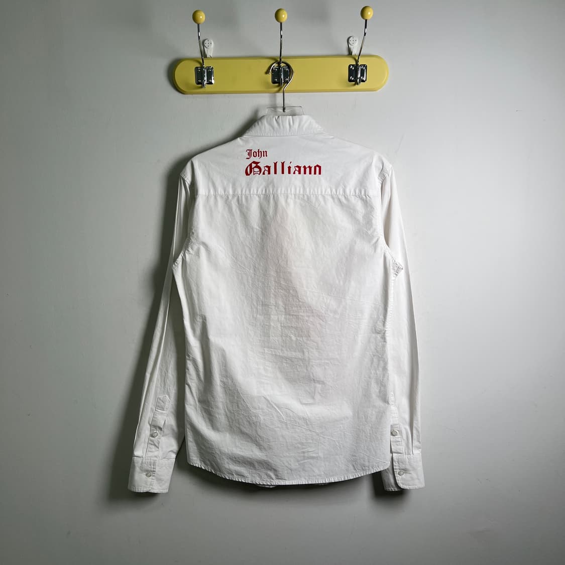 존 갈리아노 불테리어 그래픽 화이트 셔츠 M 상품이미지3