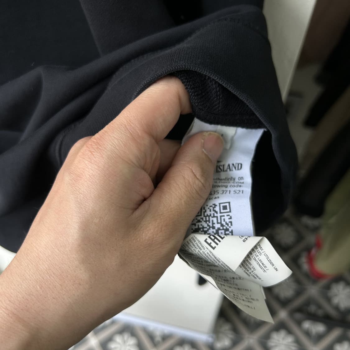 16446 - 스톤아일랜드 블랙 와펜 맨투맨 상품이미지5