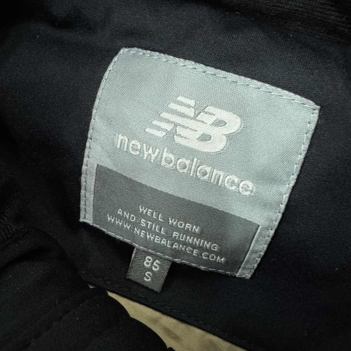 여성용 S 뉴발란스 블랙 덕 다운 패딩 베스트 조끼  상품이미지4