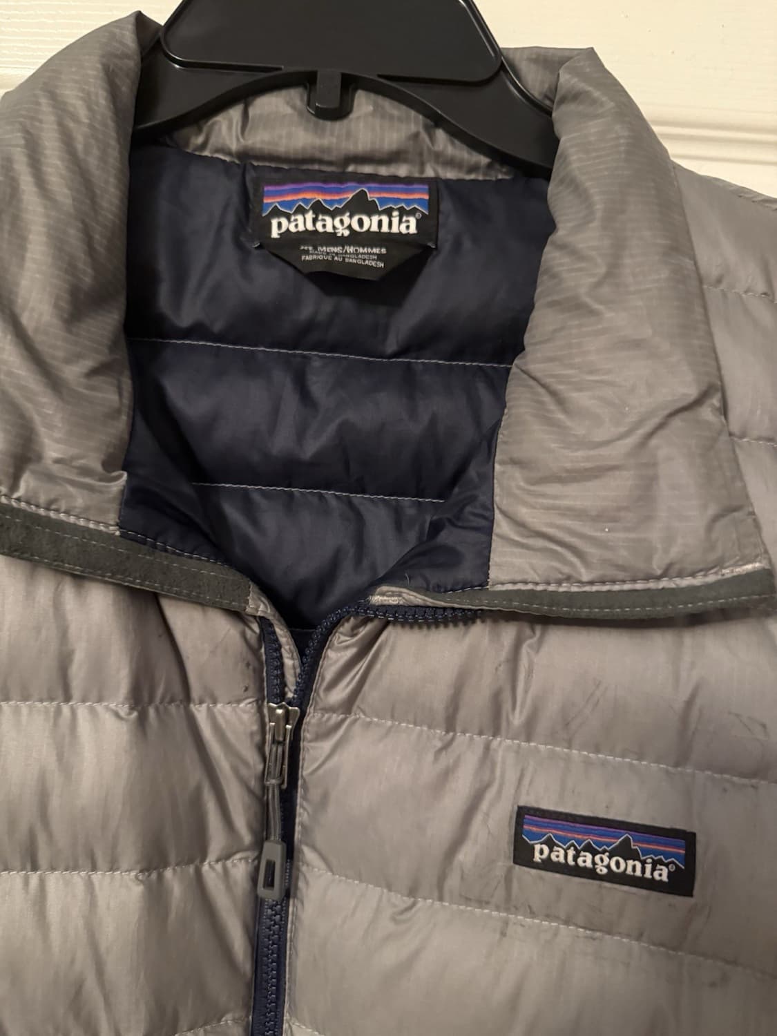 파타고니아 멘즈 경량패딩 그레이 상품이미지2