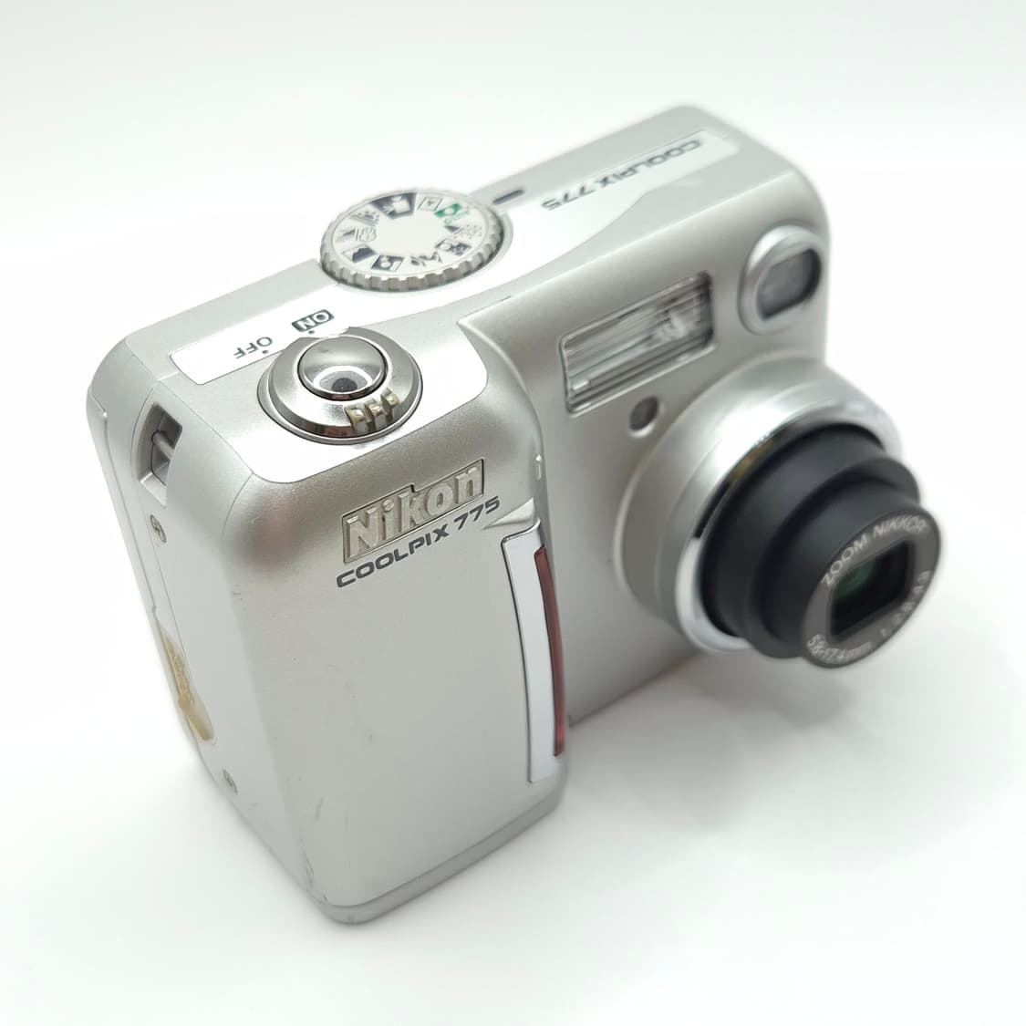 니콘 쿨픽스 775 ✨ 작고 예쁜 클래식 감성디카 💕 상품이미지7