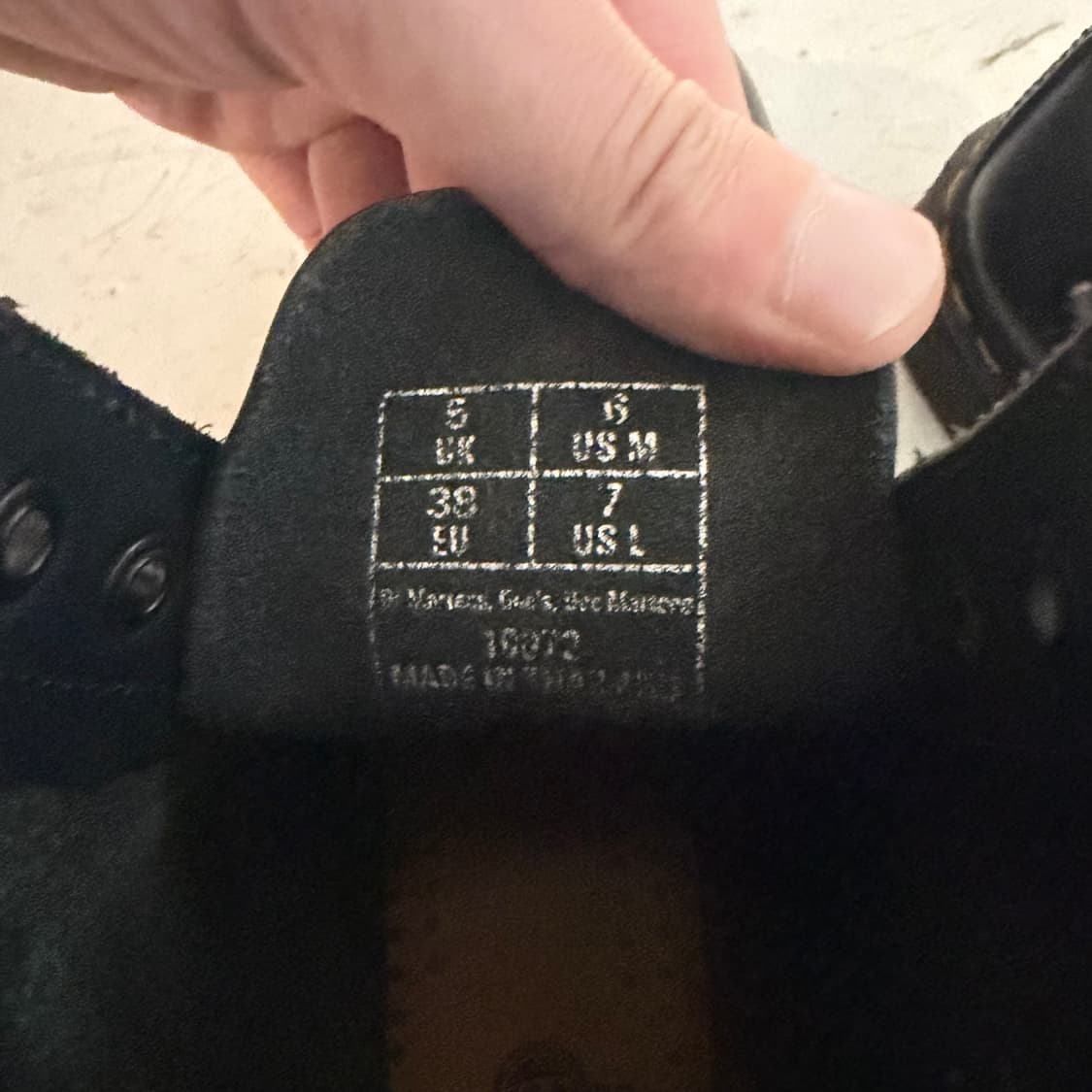 닥터마틴 10072 8홀 빈티지 부츠 UK5 상품이미지8