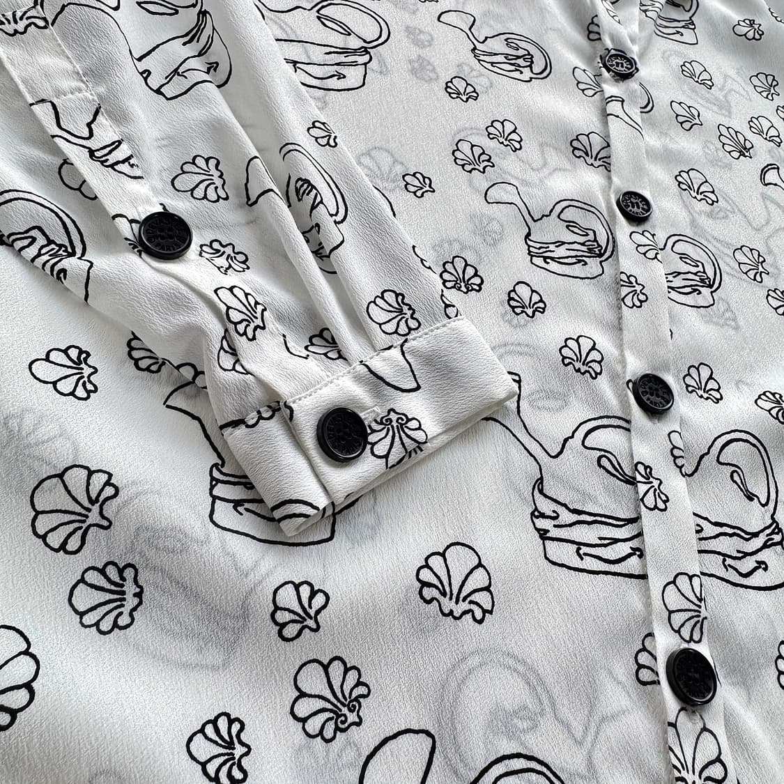 데바스테 프린트 셔츠 블라우스 상품이미지3